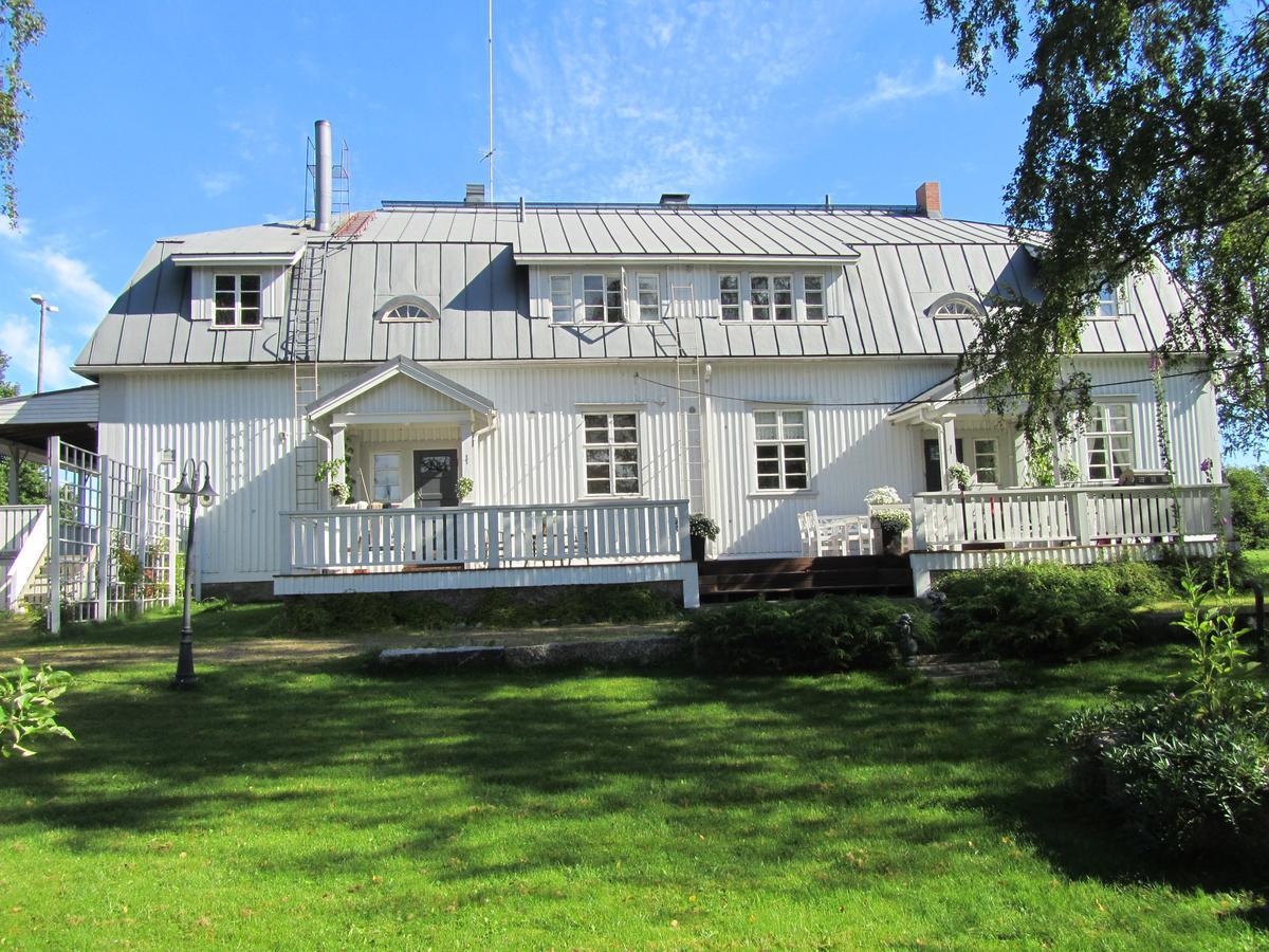 Hotelli Huiskankorpi Boutique Hotel Nivala Экстерьер фото