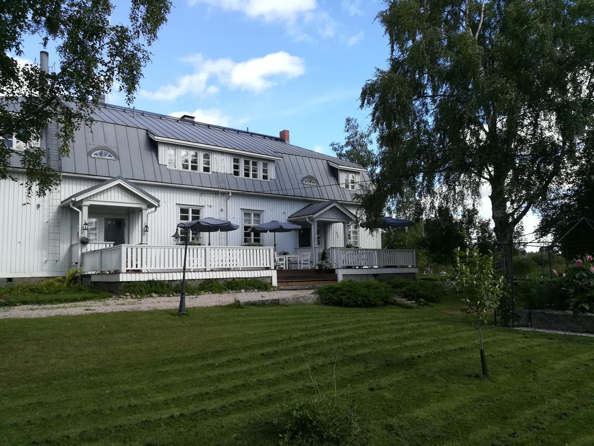 Hotelli Huiskankorpi Boutique Hotel Nivala Экстерьер фото